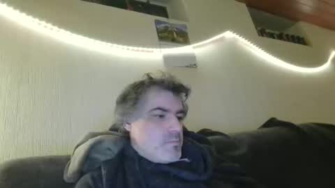 Snapshot of teeforyou chatting on 02-11-26, 01:32 Peter online show from 02-11-26, 01:32