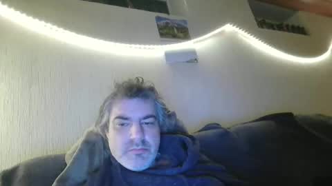 Snapshot of teeforyou chatting on 02-11-26, 06:13 Peter online show from 02-11-26, 06:13