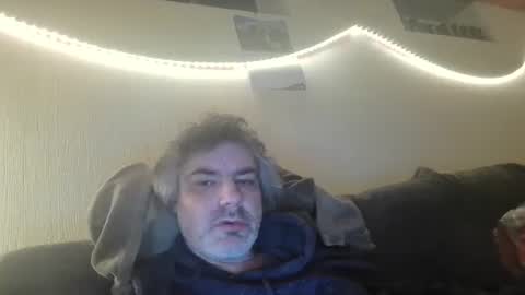 Snapshot of teeforyou chatting on 02-18-26, 08:05 Peter online show from 02-18-26, 08:05