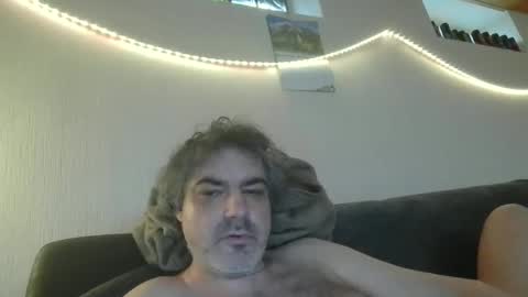 Snapshot of teeforyou chatting on 02-22-26, 12:04 Peter online show from 02-22-26, 12:04