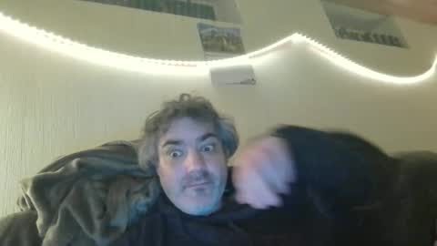 Snapshot of teeforyou chatting on 02-23-26, 12:09 Peter online show from 02-23-26, 12:09