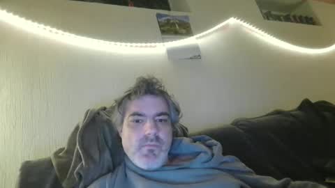 Snapshot of teeforyou chatting on 03-09-26, 02:59 Peter online show from 03-09-26, 02:59