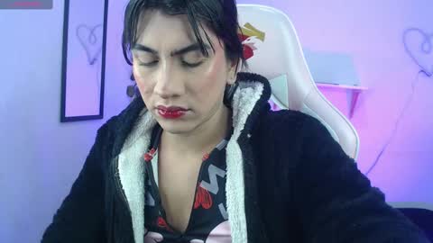 tefy_bratz online show from 03-01-25, 11:39