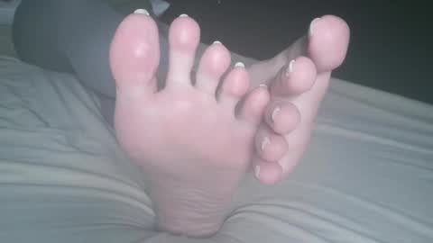 Viv West online show from 01-27-25, 04:09