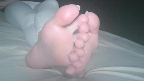 Viv West online show from 01-31-25, 06:02