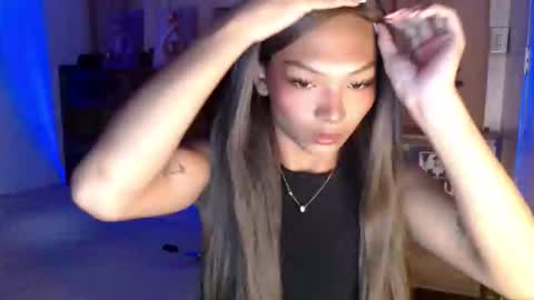 Snapshot of temptation_ashley chatting on 05-19-26, 12:00 temptation_ashley online show from 05-19-26, 12:00