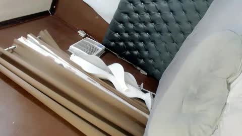 Snapshot of temptationofsex chatting on 01-09-25, 10:20 EVA GLASSCOTT online show from 01-09-25, 10:20