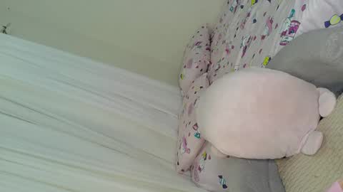 Snapshot of temptationofsex chatting on 06-25-26, 05:12 EVA GLASSCOTT online show from 06-25-26, 05:12