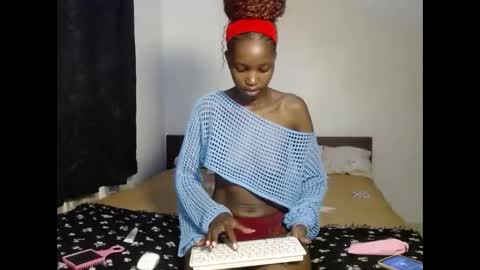 tempting_vibe online show from 02-02-26, 06:50