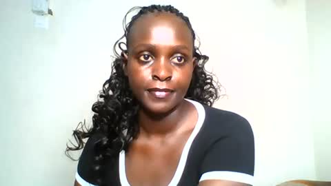 Snapshot of temptress69_tori chatting on 07-04-26, 05:35 Tori online show from 07-04-26, 05:35