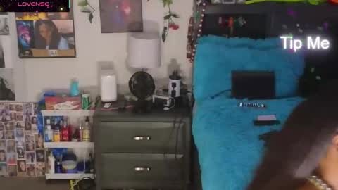 Gaia online show from 11-10-25, 05:06