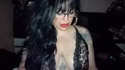 Snapshot of temptresscrystalia chatting on 06-28-26, 09:59 talia i m french girl online show from 06-28-26, 09:59