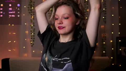 Snapshot of tender__beauty chatting on 07-01-26, 06:07 Hey Im Aneta online show from 07-01-26, 06:07