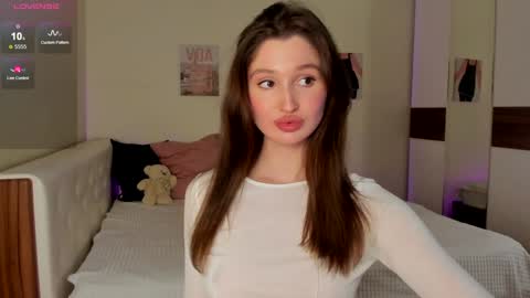 Snapshot of tender_babyy chatting on 12-04-24, 02:26 Sexy girl Li online show from 12-04-24, 02:26