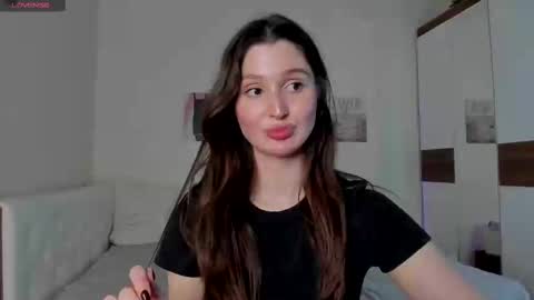 Snapshot of tender_babyy chatting on 02-09-25, 04:29 Sexy girl Li online show from 02-09-25, 04:29