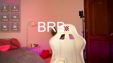 Snapshot of tender_babyy chatting on 02-22-25, 01:13 Sexy girl Li online show from 02-22-25, 01:13