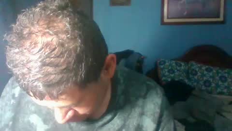 Snapshot of tender_eldelatienda chatting on 01-14-25, 04:25 Fabio Canavaro online show from 01-14-25, 04:25