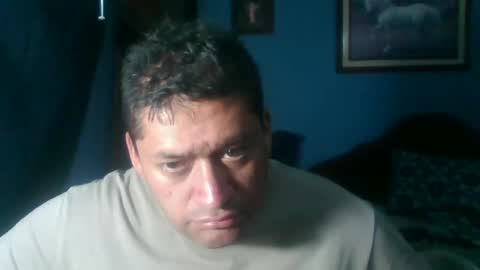 Snapshot of tender_eldelatienda chatting on 01-19-25, 04:44 Fabio Canavaro online show from 01-19-25, 04:44