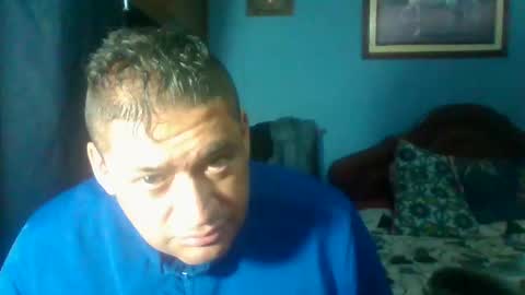 Snapshot of tender_eldelatienda chatting on 01-31-25, 01:33 Fabio Canavaro online show from 01-31-25, 01:33