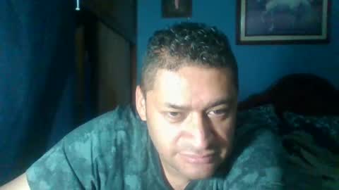 Snapshot of tender_eldelatienda chatting on 02-09-25, 04:57 Fabio Canavaro online show from 02-09-25, 04:57