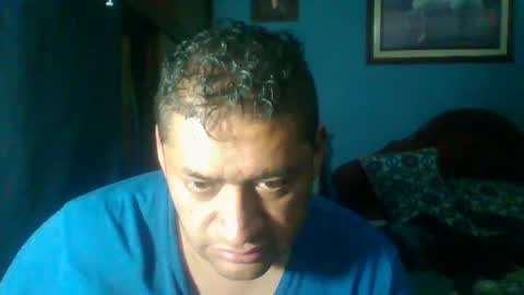 Snapshot of tender_eldelatienda chatting on 02-12-25, 02:14 Fabio Canavaro online show from 02-12-25, 02:14