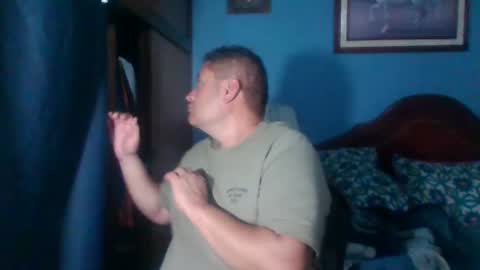 Snapshot of tender_eldelatienda chatting on 02-14-25, 02:07 Fabio Canavaro online show from 02-14-25, 02:07
