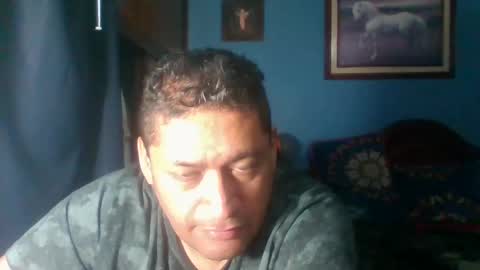 Snapshot of tender_eldelatienda chatting on 02-20-25, 01:57 Fabio Canavaro online show from 02-20-25, 01:57