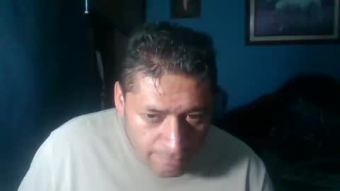 Snapshot of tender_eldelatienda chatting on 02-22-25, 02:06 Fabio Canavaro online show from 02-22-25, 02:06