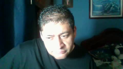 Snapshot of tender_eldelatienda chatting on 10-12-25, 04:22 Fabio Canavaro online show from 10-12-25, 04:22
