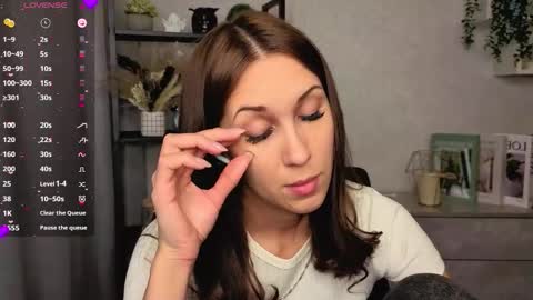 Nelly online show from 12-14-25, 06:01