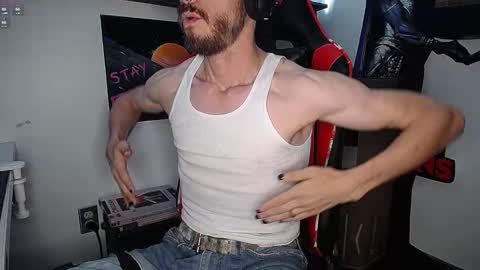 Snapshot of teninchty chatting on 10-02-25, 09:33 Ty online show from 10-02-25, 09:33