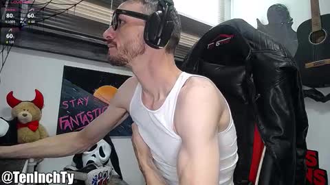 Snapshot of teninchty chatting on 10-25-25, 06:13 Ty online show from 10-25-25, 06:13