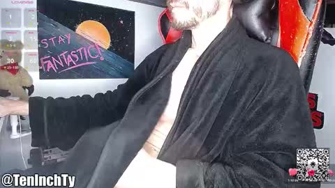 Snapshot of teninchty chatting on 11-02-25, 01:57 Ty online show from 11-02-25, 01:57