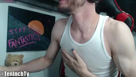 Snapshot of teninchty chatting on 11-28-25, 09:28 Ty online show from 11-28-25, 09:28