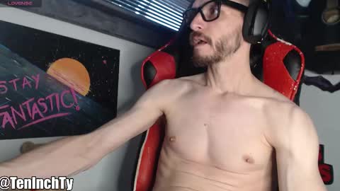 Snapshot of teninchty chatting on 12-01-25, 05:07 Ty online show from 12-01-25, 05:07