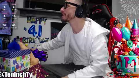 Snapshot of teninchty chatting on 02-06-26, 03:22 Ty online show from 02-06-26, 03:22