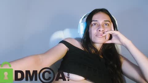 Lisa online show from 11-01-25, 03:25