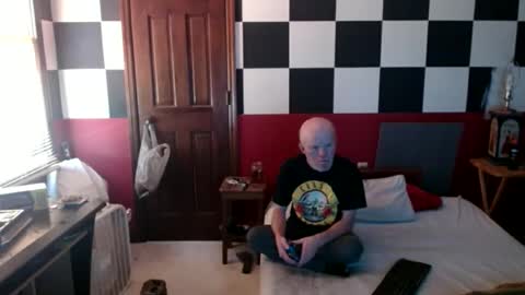 terdy2366 online show from 03-01-25, 06:11