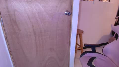Snapshot of terraelowen chatting on 02-14-26, 11:29 Terra Elowen online show from 02-14-26, 11:29