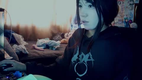 Snapshot of terraelowen chatting on 03-25-26, 02:45 Terra Elowen online show from 03-25-26, 02:45