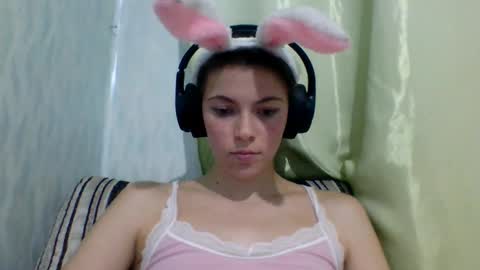 Anny Simpson online show from 09-15-25, 05:35