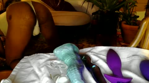 Snapshot of terrancechase chatting on 12-21-24, 07:35 TerranceChase online show from 12-21-24, 07:35