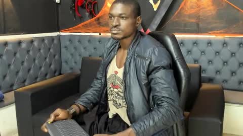 terranze_z online show from 10-19-25, 08:31