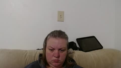 terriann111 online show from 12-01-25, 12:59