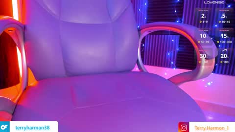 Snapshot of terry_pool chatting on 03-22-26, 08:23 Terry online show from 03-22-26, 08:23