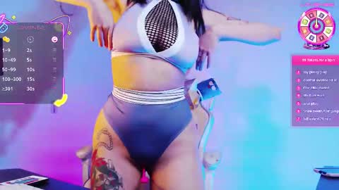 Tessa  online show from 10-20-25, 02:23