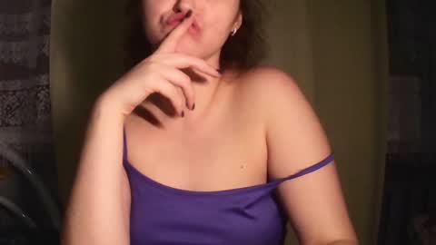 Snapshot of tessa__wayne chatting on 12-18-24, 03:55 Tessa online show from 12-18-24, 03:55