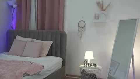 Tessa online show from 01-10-26, 03:25