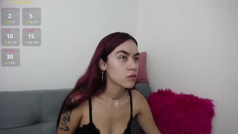 Snapshot of tessafoxie chatting on 05-23-26, 12:09 Tessa foxie online show from 05-23-26, 12:09
