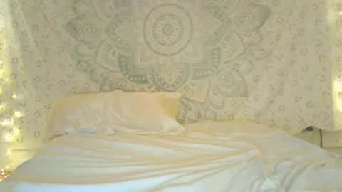 tessatempest online show from 11-12-25, 05:41